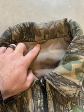 Load image into Gallery viewer, Vintage Trebark Camo Vest (2XL)