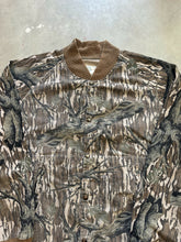 Load image into Gallery viewer, Vintage Mossy Oak Treestand Camo Bomber Jacket (XL)