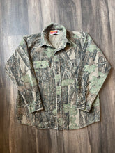 Load image into Gallery viewer, 1990’s Winchester Trebark Camo Chamois Shirt (L)