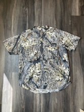 Load image into Gallery viewer, Vintage Remington Mossy Oak Breakup Camo Lightweight Shirt (XL)