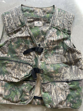 Load image into Gallery viewer, Vintage Mossy Oak Shadowleaf Camo Turkey Vest (XL)