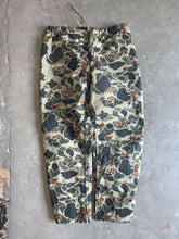 Load image into Gallery viewer, Vintage Duck Camo Pants (XL)