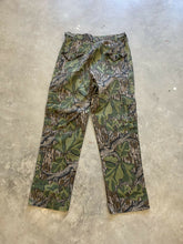Load image into Gallery viewer, Vintage Mossy Oak Full Foliage Camo Adjustable Waist Pants (M)