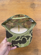 Load image into Gallery viewer, Vintage Duck Camo Rope Hat