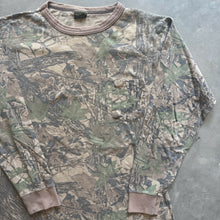 Load image into Gallery viewer, Vintage Realtree Camo Shirt (L)