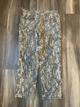 Load image into Gallery viewer, 1990’s Mossy Oak Treestand Camo Pants (XL 40x31.5)
