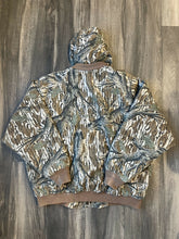 Load image into Gallery viewer, Vintage Duxbak Mossy Oak Treestand Camo Hooded Jacket (2XL)