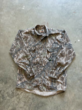 Load image into Gallery viewer, Vintage Mossy Oak Treestand Camo Button Up Shirt (M)