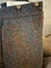 Load image into Gallery viewer, LL Bean Hunting Trousers