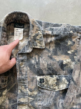 Load image into Gallery viewer, 1990’s Mossy Oak 1st Generation Breakup Camo Chamois Shirt (S)