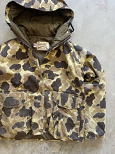 Load image into Gallery viewer, Vintage Duck Camo Jacket (M)