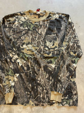 Load image into Gallery viewer, Vintage Mossy Oak Breakup Camo Jersey Style Shirt (3XL)