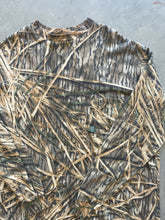 Load image into Gallery viewer, Vintage Mossy Oak Shadowgrass Camo Long Sleeve Shirt (XL)
