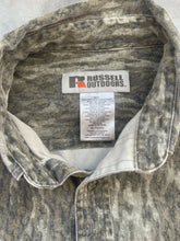 Load image into Gallery viewer, Mossy Oak Bottomland Camo Button-Up Shirt (XL)