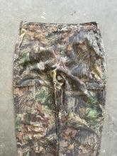 Load image into Gallery viewer, Vintage Ranger Realtree Advantage Timber Camo Adjustable Waist Pants (M)