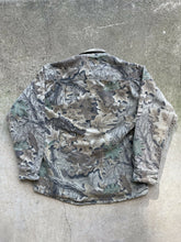 Load image into Gallery viewer, Vintage Rattlers Brand Realtree Advantage Camo Chamois (M)