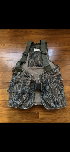 Vests – Camoretro