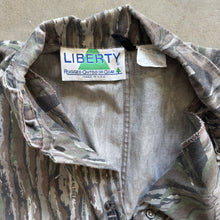 Load image into Gallery viewer, Vintage Liberty Realtree Camo Coveralls (XL)