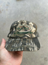 Load image into Gallery viewer, Vintage MossyOak Breakup Camo D&amp;J Tire Hat