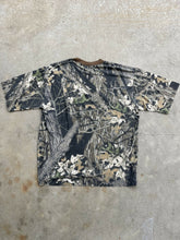 Load image into Gallery viewer, Vintage MossyOak Breakup Camo Pocket T-Shirt (M/L)