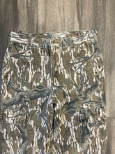 Load image into Gallery viewer, 1990’s Mossy Oak Treestand Camo Adjustable Waist Pants (S)