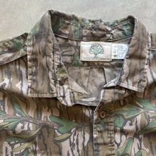 Load image into Gallery viewer, Vintage Mossy Oak Greenleaf Camo Short Sleeve Strap Shirt (L)
