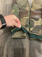 Load image into Gallery viewer, Vintage Camo Gore•Tex Gloves