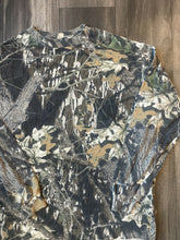 Load image into Gallery viewer, Vintage Mossy Oak Breakup Camo Long Sleeve Shirt (2XL)