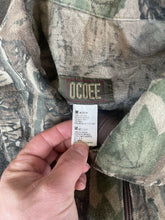 Load image into Gallery viewer, 1990’s Ocoee Trebark Camo Chamois PullOver Jacket (M)