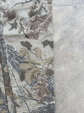 Load image into Gallery viewer, Vintage Duxbak Realtree Camo Denim Pants (36”x31”)
