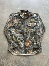 Load image into Gallery viewer, 2000’s Mossy Oak Breakup Camo Button Up Shirt (M)
