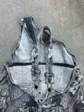 Load image into Gallery viewer, Vintage MossyOak Breakup Camo Overalls (39x30.5)