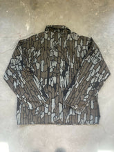Load image into Gallery viewer, Vintage Trebark Camo Lightweight Pullover Shirt (XL)