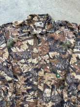 Load image into Gallery viewer, Vintage MossyOak Forest Floor Camo Chamios (XL/2XL)