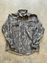 Load image into Gallery viewer, Vintage Trebark Camo Chamois Shirt (L)