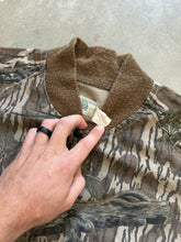 Load image into Gallery viewer, Vintage Mossy Oak Treestand Camo Bomber Jacket (XL)