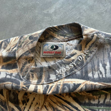 Load image into Gallery viewer, Vintage Mossy Oak Shadowgrass Camo Mock Neck Shirt (S)