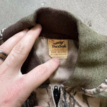 Load image into Gallery viewer, Vintage Duxbak Realtree Camo Bomber Jacket (M)
