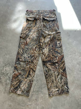 Load image into Gallery viewer, Vintage Mossy Oak Duck Blind Camo Adjustable Waist Pants (S)