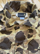 Load image into Gallery viewer, Vintage Browning Gore Tex Duck Camo Rain Jacket (L)