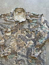 Load image into Gallery viewer, Vintage Realtree Advantage Camo Chamois (2XL)