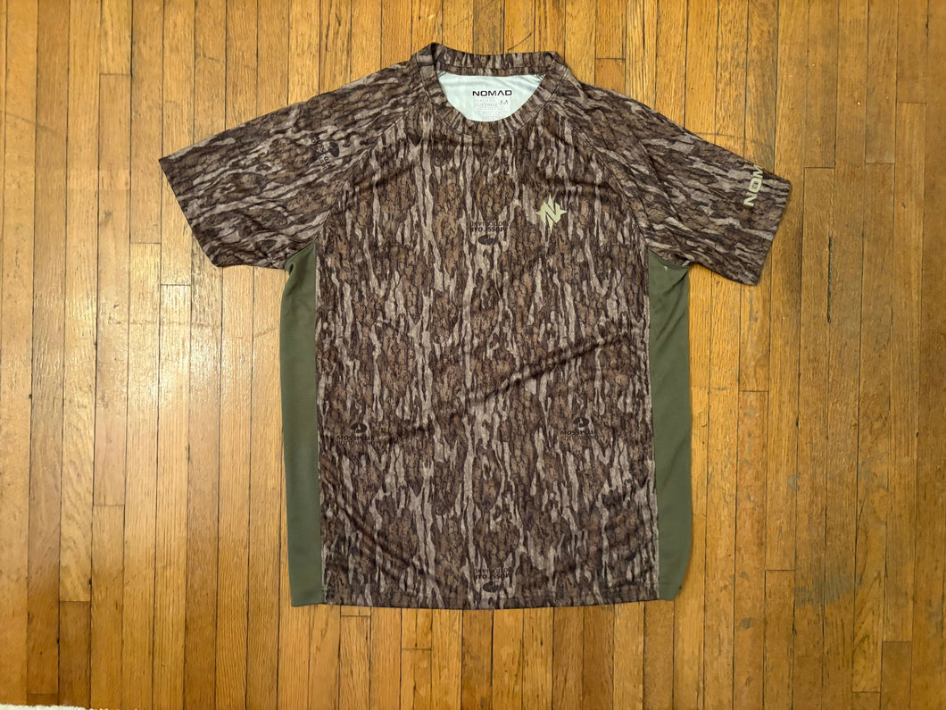 Nomad Bottomland Lightweight Tee Shirt 100% Polyester Size M