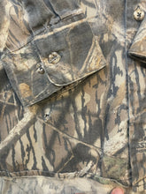 Load image into Gallery viewer, Vintage Mossy Oak Shadow Branch Camo Button-Up Shirt (XL)