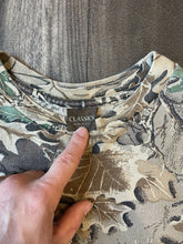 Load image into Gallery viewer, Vintage Realtree Advantage Camo Long Sleeve Shirt (M)
