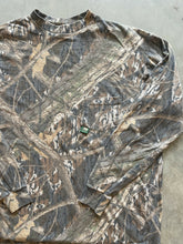 Load image into Gallery viewer, Vintage Mossy Oak Shadow Branch Camo T-Shirt (XL)