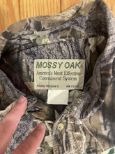 Load image into Gallery viewer, Vintage MossyOak Breakup Camo Short Sleeve Shooting Shirt (XL)