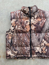 Load image into Gallery viewer, Vintage Browning MossyOak Breakup Camo Puffy Vest (XL)