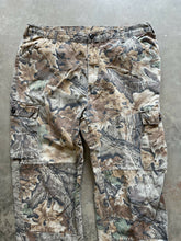 Load image into Gallery viewer, Vintage Distressed Realtree Advantage Camo Adjustable Waist Pants (XL)