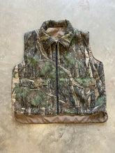 Load image into Gallery viewer, Vintage Trebark Camo Vest (2XL)