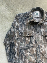 Load image into Gallery viewer, Vintage Mossy Oak Original Treestand Camo Chamois Shirt (S/M)